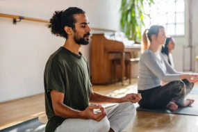 Integrating Meditation into Life: Enhancing Happiness and Relationships