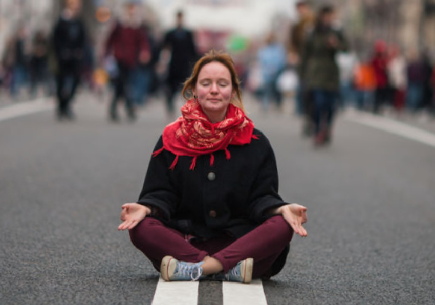 Simple Ways to Integrate Meditation into a Busy Schedule